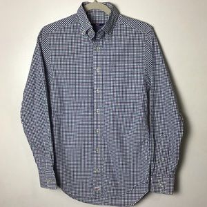 Vineyard Vines slim fit Murray shirt. Purple XS